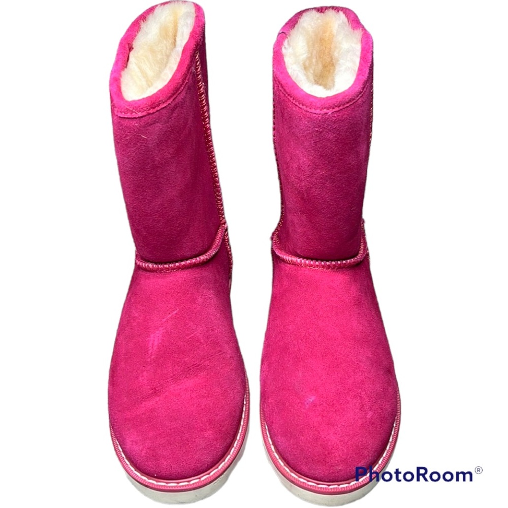 BearPaw Payton pink suede boots size 12